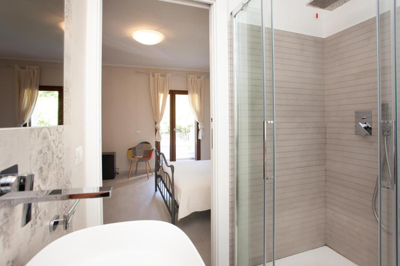 Lu Lioni Rooms San Teodoro  Buitenkant foto