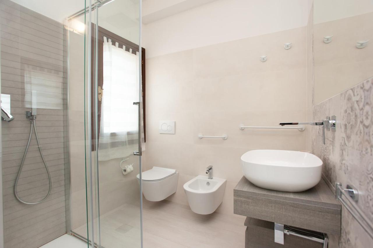 Lu Lioni Rooms San Teodoro  Buitenkant foto