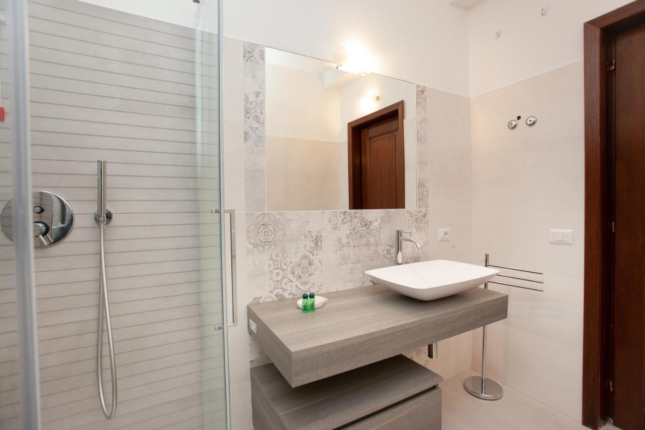 Lu Lioni Rooms San Teodoro  Buitenkant foto